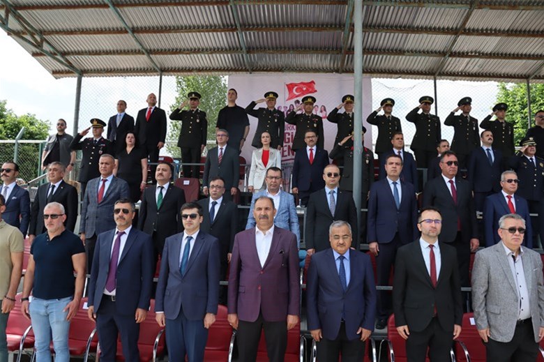 Türkiye'nin Gücü, Gençliğinde Saklı