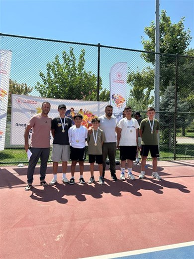 Tenis Takımımız 2. Etap İçin Sahada!